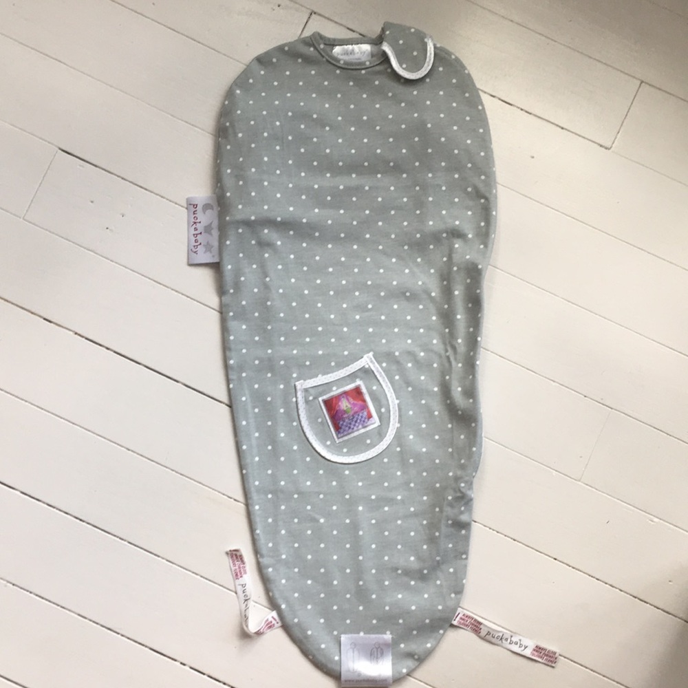 COPY - PUCKABABY NWOT 0-3 months cotton sleeping bag